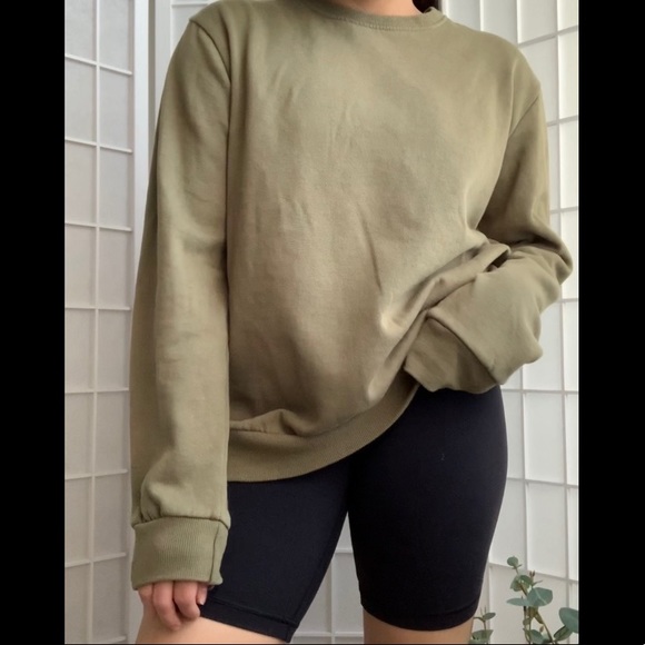 cotton on army green pullover sweatshirt - Picture 5 of 11